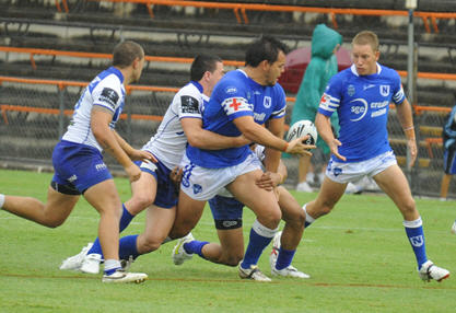 Ryan Verlinden gets a good ball away to support