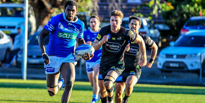 Newtown Jets centre Edrick Lee breaks clear in last Saturday’s absorbing ISP NSW encounter with Mounties at Henson Park. Photo: Gary Sutherland Photography
