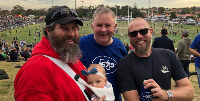 Anthony Albanese MP, the Federal Member for Grayndler and a long-standing Newtown Jets supporter, meets with several of his constituents on the hill at Henson Park on Saturday, 28th July. Photo: Supplied courtesy of the NSW Rugby League.
