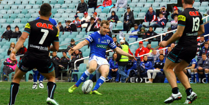 Scott Dureau kicks the winning field goal for the Jets in Newtown’s exciting 31-30 win against Penrith at Allianz Stadium on Saturday, 19th July 2014. Photo: Mario Facchini, mafphotography
