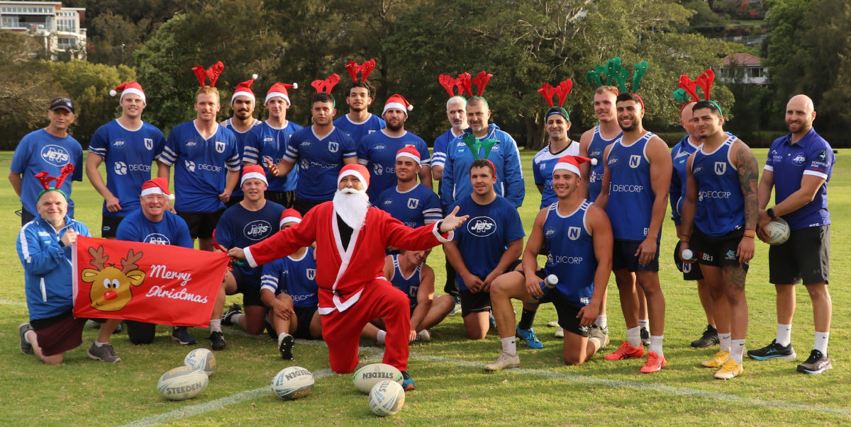 The Newtown Jets pictured in festive mode after a tough pre-season training session at Mahoney Reserve, South Marrickville. (Photo: Wayne Leong)