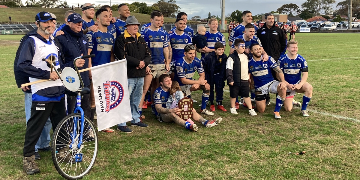 The Newtown Jets won the Frank Hyde Shield in 2022 (as displayed in the above photo) and following Saturday’s narrow loss to North Sydney, the coveted trophy will be on the line when the two 1908 Foundation Clubs next meet on Sunday, 11th June.